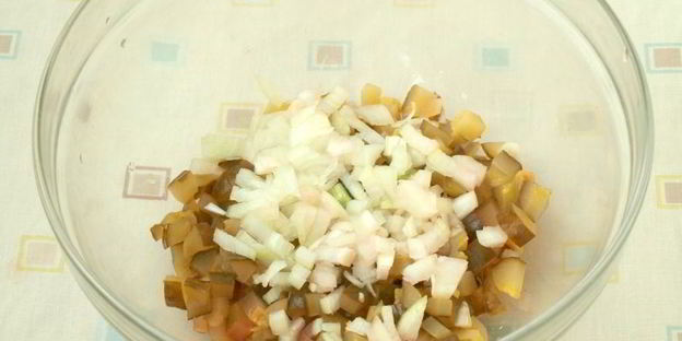 винегрет с яблоками и отварной фасолью