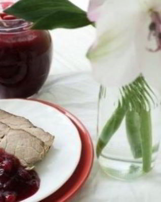 Брусничный соус