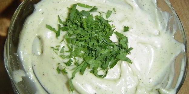 майонез на перепелиных яйцах с зеленью