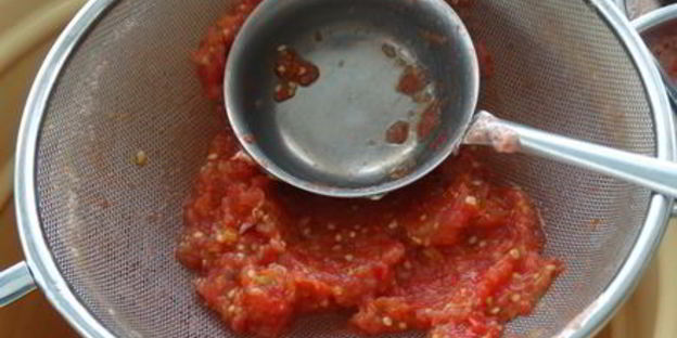 домашний кетчуп с пряностями