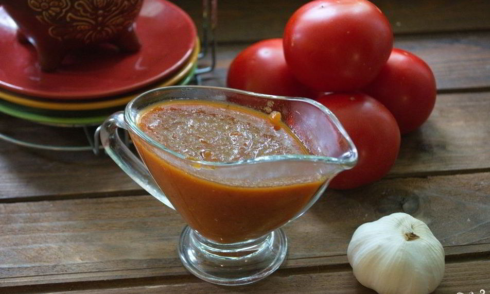 Рецепт кетчупа с луком на зиму