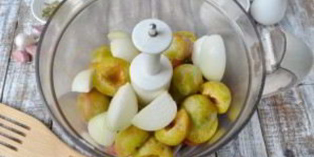 кетчуп со сливами