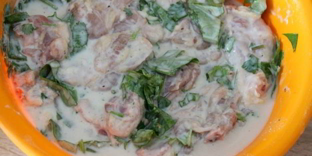 маринад для курицы на кефире с чесноком и травами