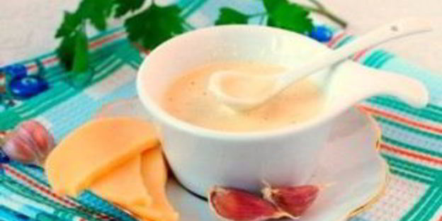 молочно-чесночный соус