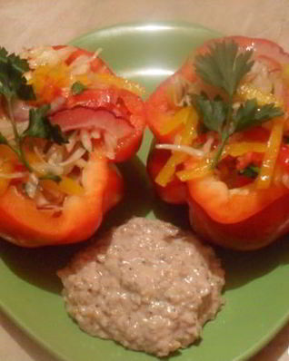 Ореховый соус для овощного салата