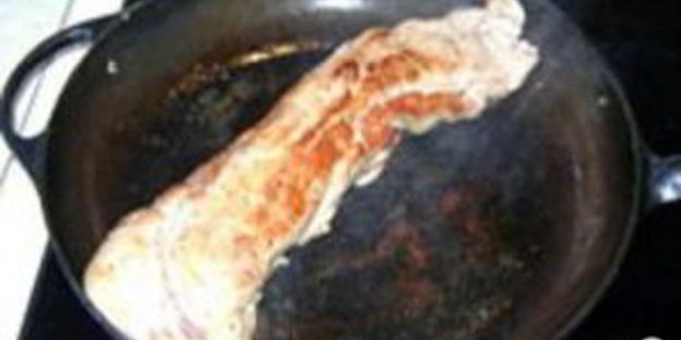 филе свинины с соусом песто из семечек