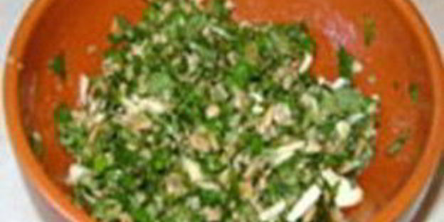 филе свинины с соусом песто из семечек