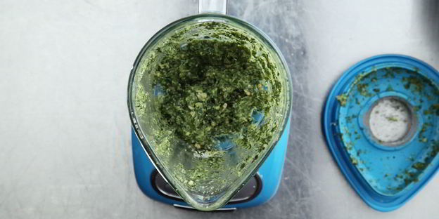 лигурийский песто