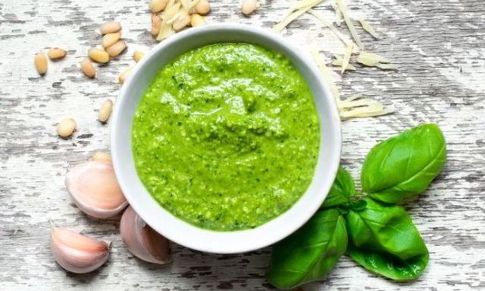 Рецепт песто из базилика с кедровыми орешками