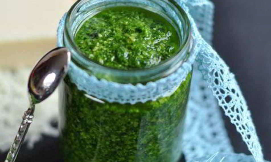 Рецепт песто из черемши с миндалем