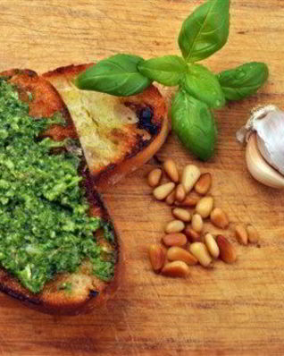 Песто из рукколы и фисташек