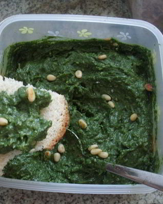 Песто с крапивой