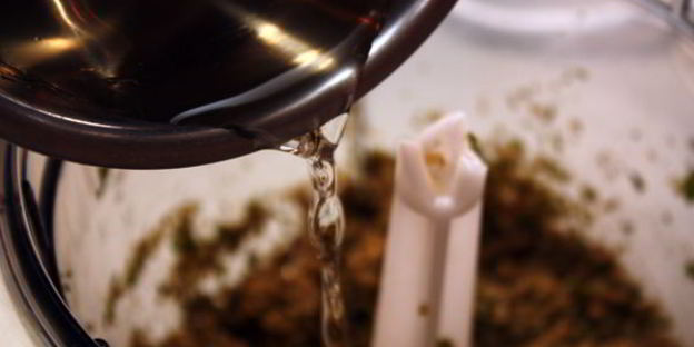 сладкий мятный песто