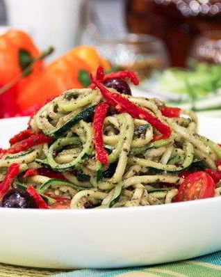 Спагетти из цукини с соусом песто