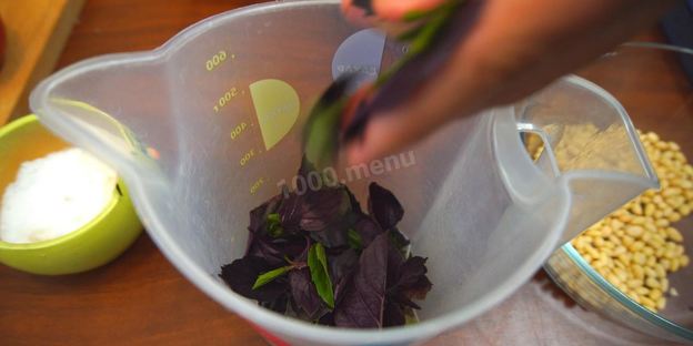 спагетти с соусом песто аппетитно и быстро