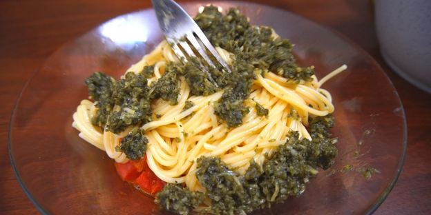 спагетти с соусом песто аппетитно и быстро