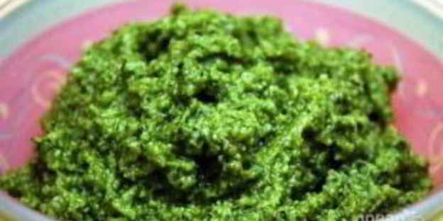 спагетти с соусом песто