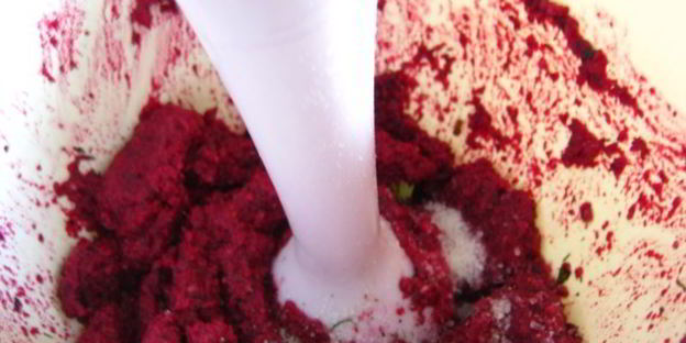 свекольное песто