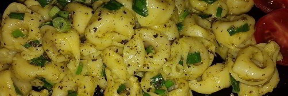 Тортеллини с соусом песто