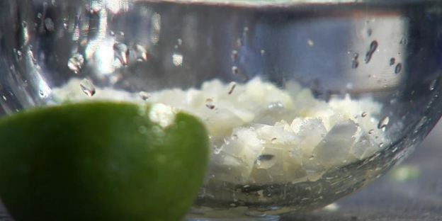 острая зеленая сальса