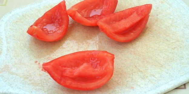 овощная сальса с персиками