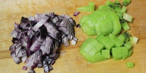 соус сальса с киви