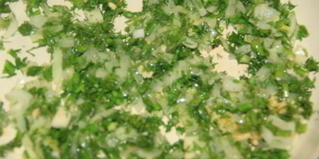 курица в орехово-чесночном соусе сациви