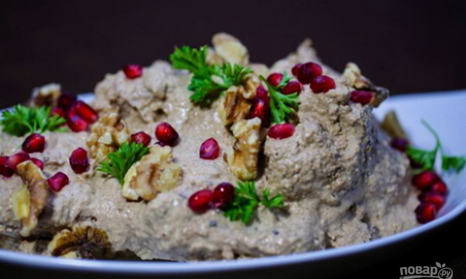 Рецепт сациви из курицы с грецкими орехами