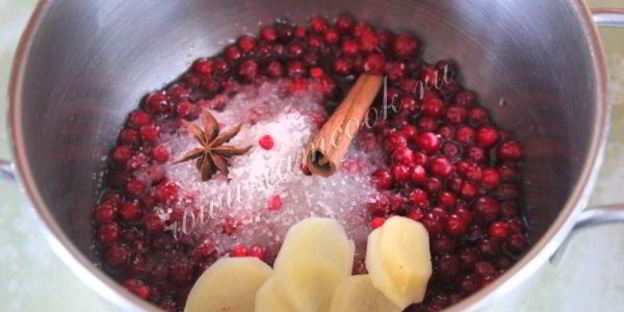 ягодный пряный соус