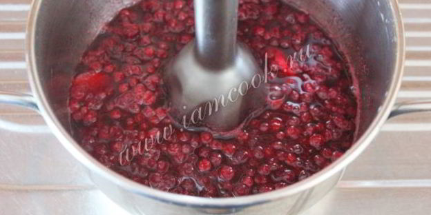 ягодный пряный соус