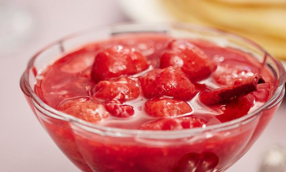 Рецепт ягодного соуса к блинам