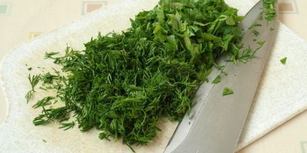 зеленый соус из шпината