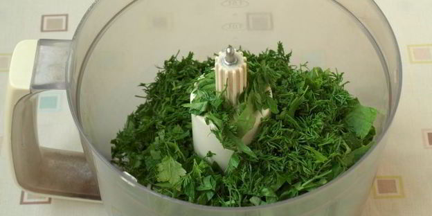 зеленый соус из шпината