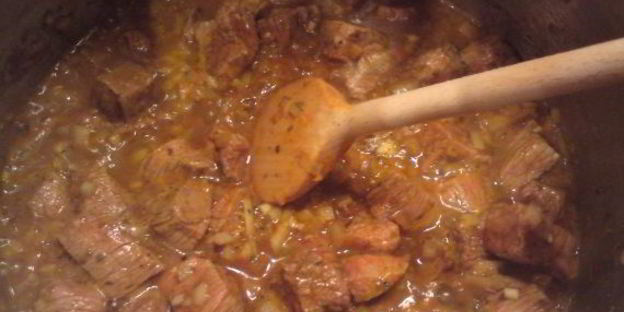 бограч — гуляшевый суп по-венгерски