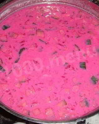 Борщ холодный с рыбой и редькой