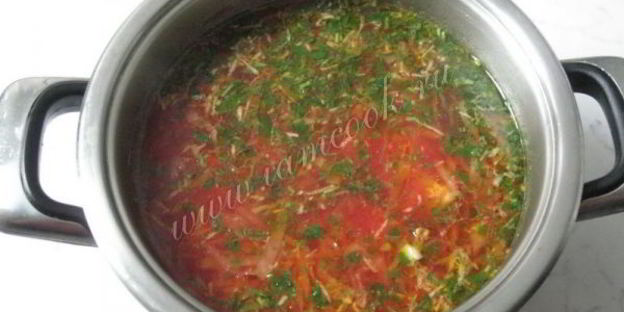 борщ на бульоне из свиных ребрышек