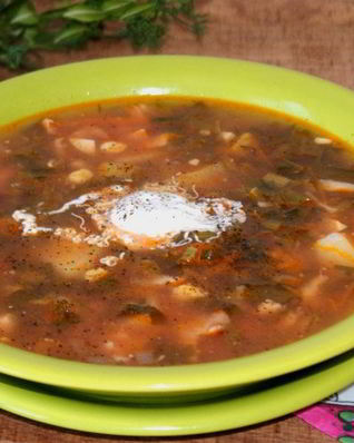 Борщ на курином бульоне