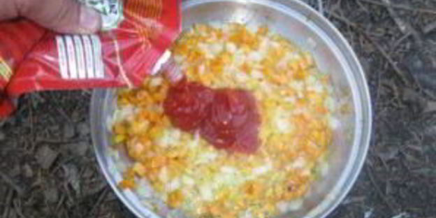 борщ на тушенке