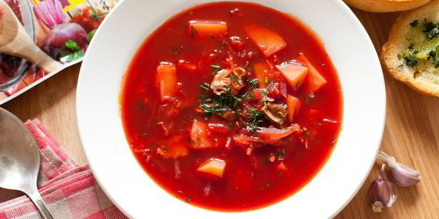 борщ с белыми грибами