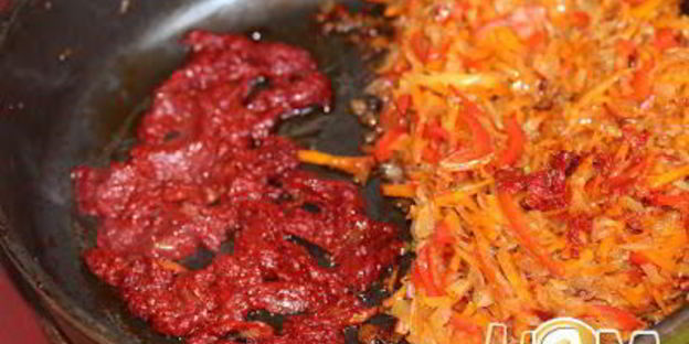 борщ с бычками по-одесски