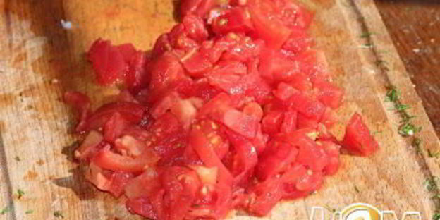 борщ с бычками по-одесски