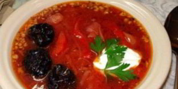 борщ с черносливом вегетарианский