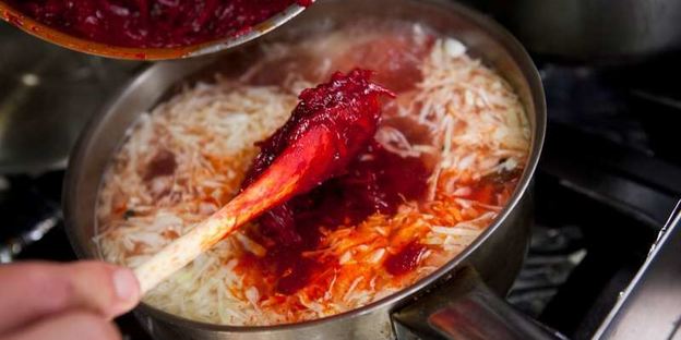 борщ с копченостями