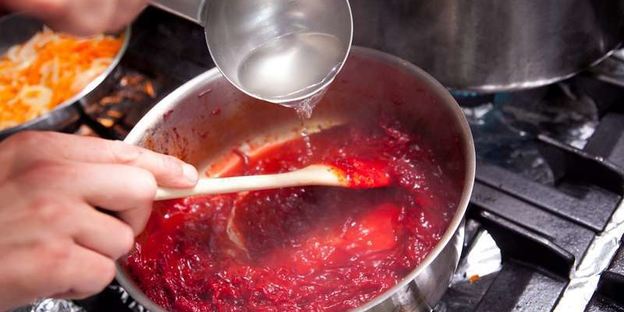 борщ с копченостями