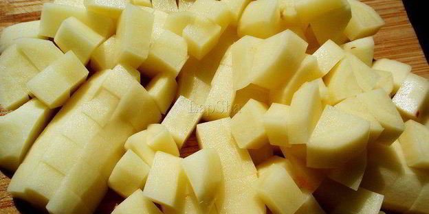 борщ с копчеными ребрышками