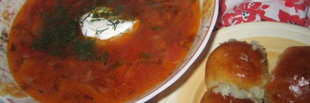 Борщ с пампушками