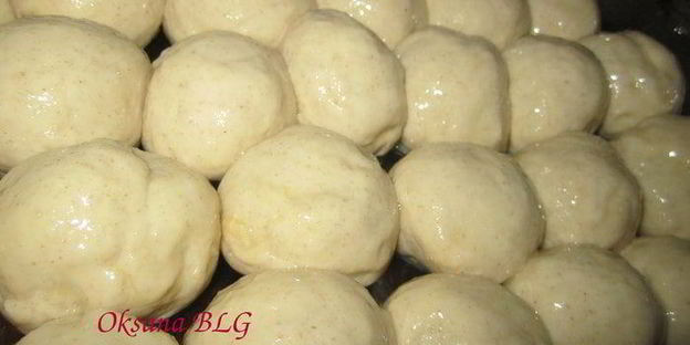 борщ с пампушками