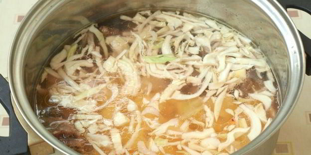 борщ со шпинатом