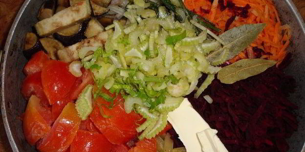 любимый борщ с баклажанами