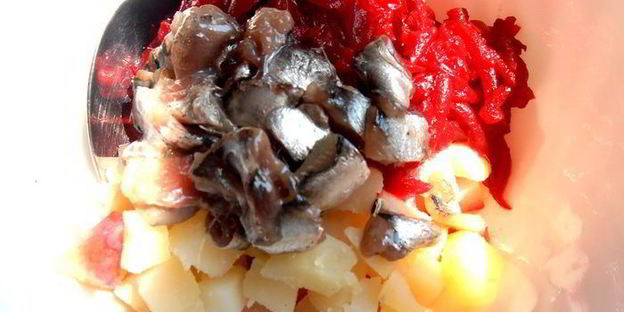 норвежский борщ с килькой